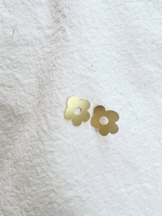Daisy Stud Earrings